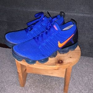 Nike vapor max blue and orange